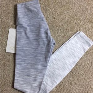 Lulus Wunder Under ombre size 8